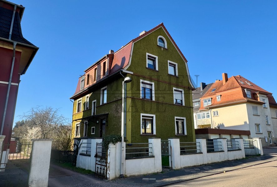 Straßenansicht