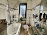Whg. im 2. OG: Badezimmer