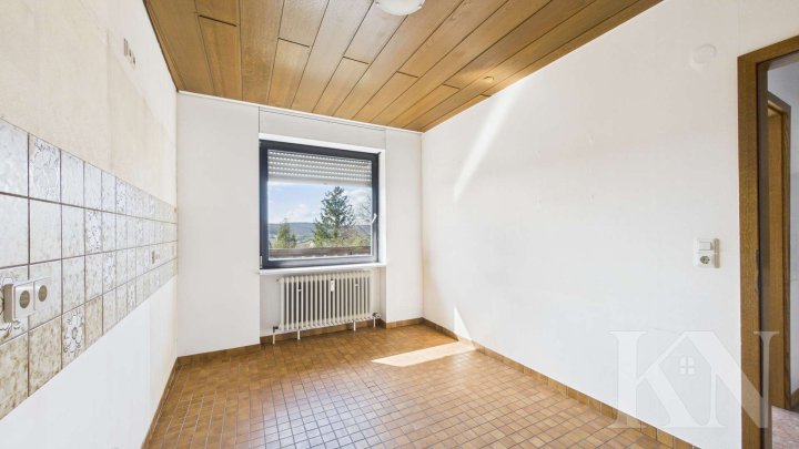 Vielseitige Praxis- oder Bürofläche in begehrter Lage von Auersmacher!