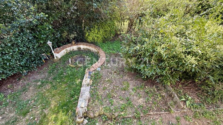 Bungalow auf ca. 188 m² in ruhiger Lage im Grünen in Saarbrücken-Scheidt