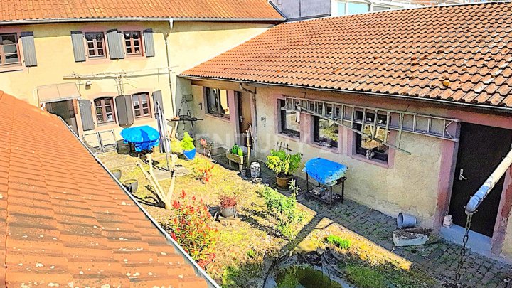 Zeitloses Erbe aus 1625 – Charmantes Bauernhaus mit vielseitiger Gewerbeeinheit