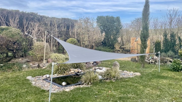 Schönes Einfamilienhaus mit gepflegtem Garten in ruhiger Lage von Wallerfangen OT zu verkaufen