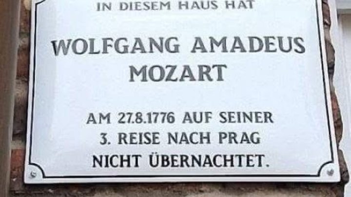 Ländliches Einfamilienhaus mit großem Garten und zwei Balkone!
