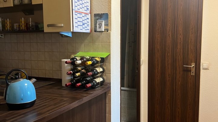 Renovierungsbedürftige 2-Zimmer Wohnung mit Balkon und Weitblick in Dillingen (Odilienplatz) zu verkaufen