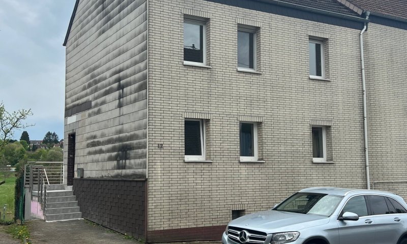 Renovierte Doppelhaushälfte mit Ausbaupotential in Illingen-Uchtelfangen zu verkaufen
