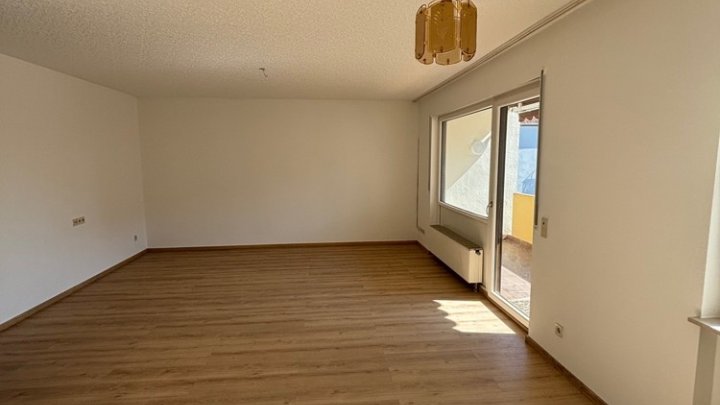 2-ZKB mit Balkon und Stellplatz in bevorzugter Lage Am Homburg