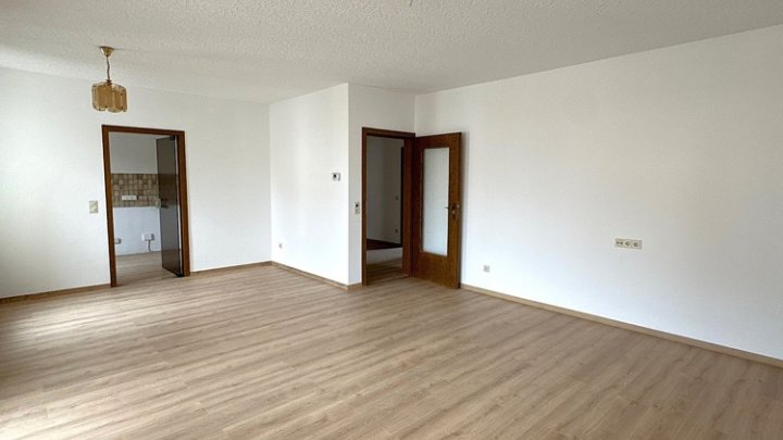 2-ZKB mit Balkon und Stellplatz in bevorzugter Lage Am Homburg