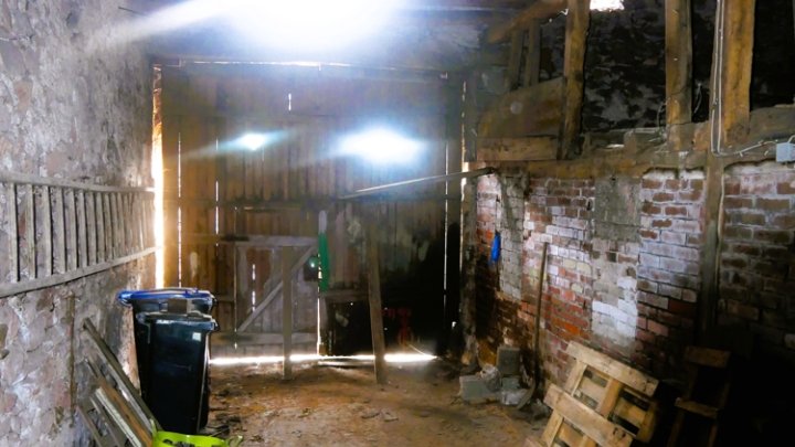 Rustikaler Charme trifft Gestaltungsspielraum – Handwerkerhaus mit Hof & Scheune