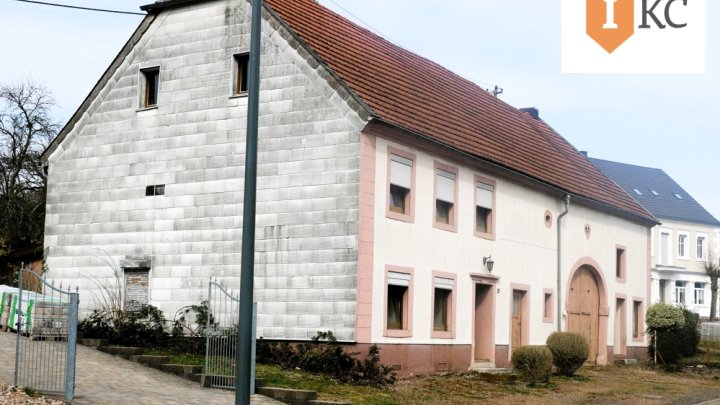 Rustikaler Charme trifft Gestaltungsspielraum – Handwerkerhaus mit Hof & Scheune