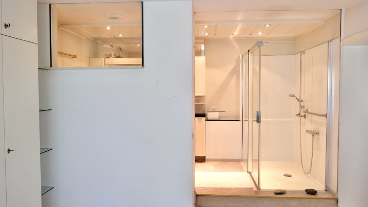 Großzügige Eigentumswohnung mit weitläufigem Balkon und schöner Aussicht in Saarbrücken zu verkaufen