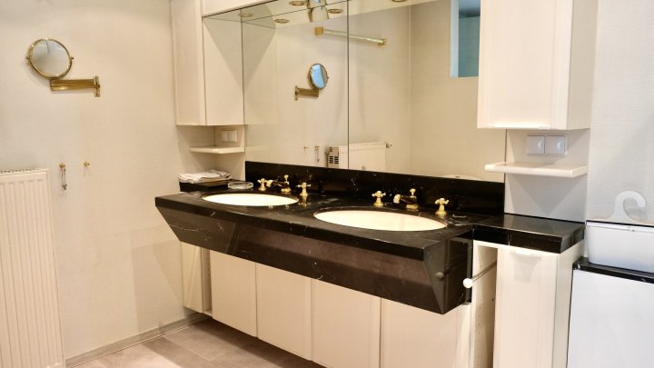 Großzügige Eigentumswohnung mit weitläufigem Balkon und schöner Aussicht in Saarbrücken zu verkaufen