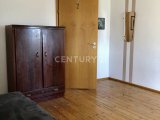 Zimmer - 2. OG mit Zugang zum Balkon