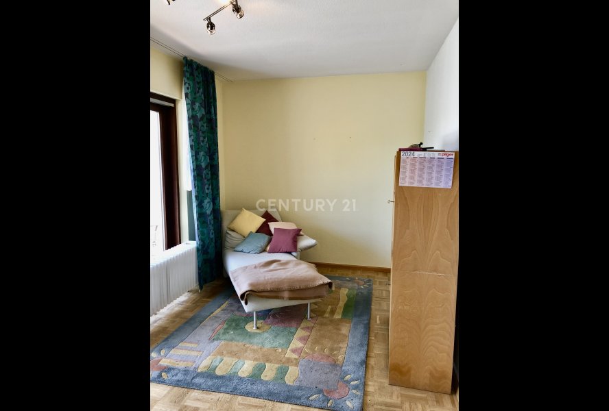 Zimmer - 1. OG mit Balkon