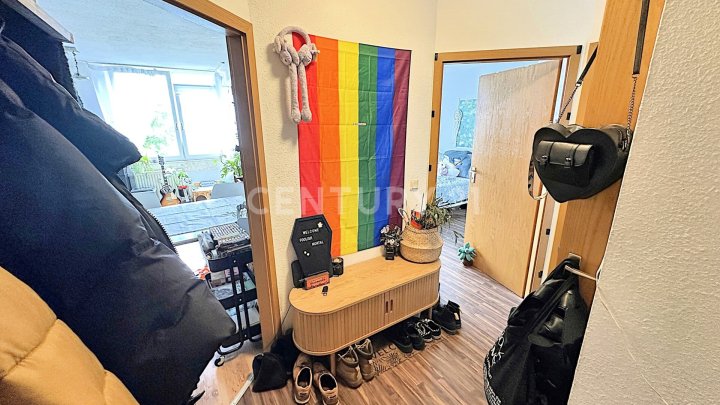 Lichtdurchflutet & Gemütlich: Ihre 2-ZKB-Wohnung mit Balkon & Einbauküche