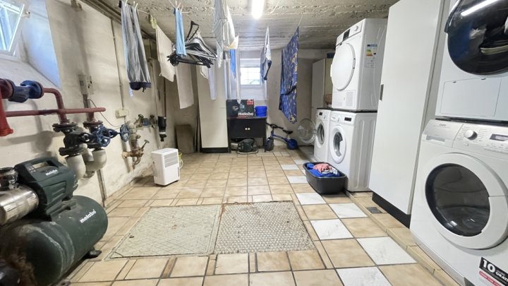 Mehrfamilienhaus mit 4 Wohneinheiten in Toplage von Saarbrücken