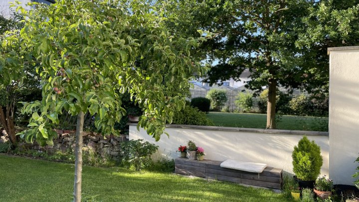 Charmantes und saniertes Bauernhaus mit separater Wohnung und Garten in Saarlouis OT zu verkaufen