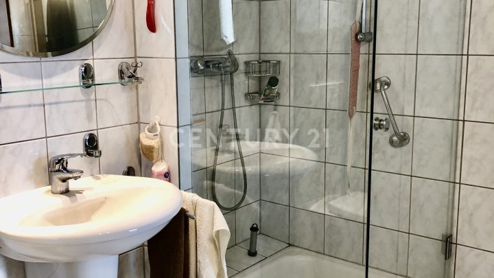 1-2 Familienhaus mit viel Potenzial-ideal für Familien & Mehrgenerationen