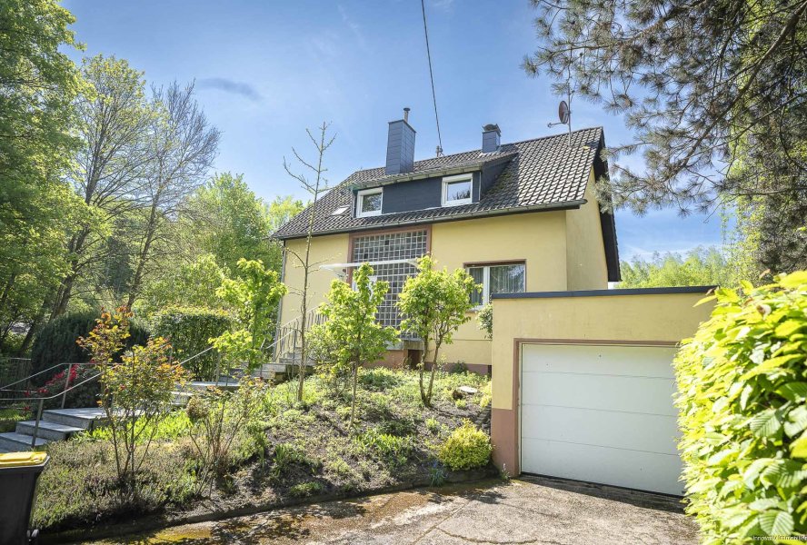 Front mit der 1.Garage