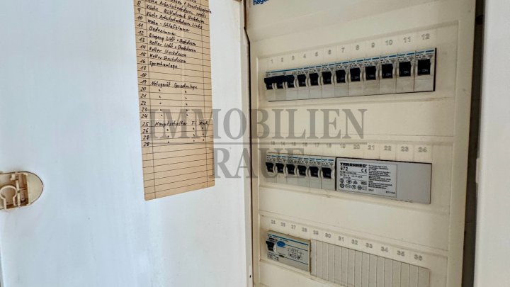 FREISTEHENDES, RENOVIERTES 1 FAMILIENHAUS MIT EINLIEGERWOHNUNG IN SACKGASSE VON SULZBACH