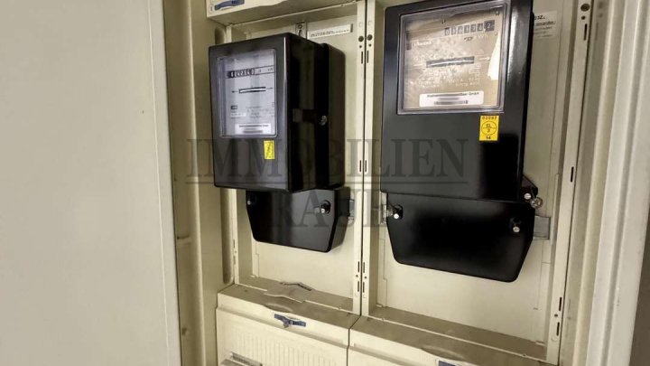 FREISTEHENDES, RENOVIERTES 1 FAMILIENHAUS MIT EINLIEGERWOHNUNG IN SACKGASSE VON SULZBACH