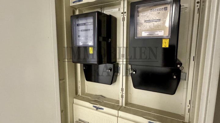FREISTEHENDES, RENOVIERTES 1 FAMILIENHAUS MIT EINLIEGERWOHNUNG IN SACKGASSE VON SULZBACH