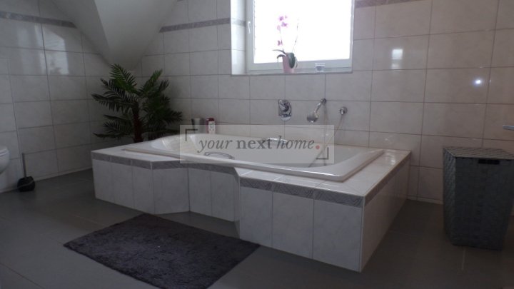 Villa in Eckernförde- Top Ausstattung, sehr gepflegt, großes Grundstück!