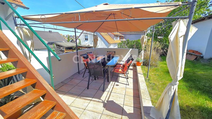 Ein Traum in weiß, Charmantes Einfamilienhaus mit attraktivem Garten in Toplage von Quierschied