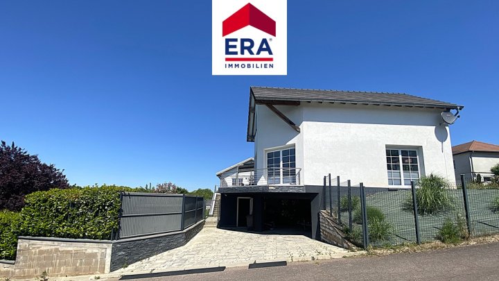 OHNE VERMITTLUNGSGEBÜHREN ! EINFAMILIENHAUS MIT WEITSICHT IN RUHIGER LAGE VON BERVILLER/FR