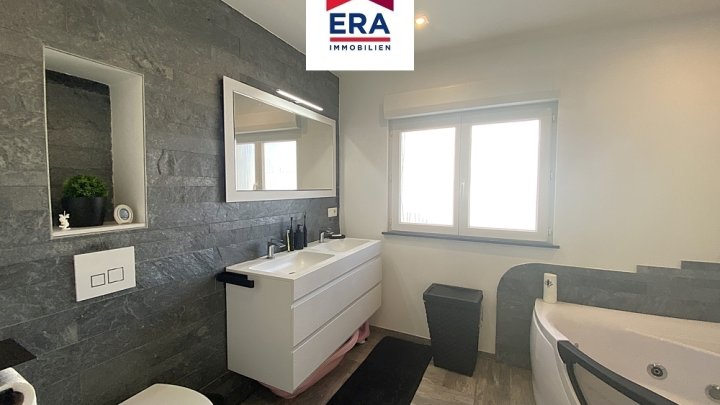 RESERVIERT- EINFAMILIENHAUS, SACKGASSE, RUHIGE LAGE, 5 MIN. DEUTSCHE GRENZE. BÉNING-LÈS-ST.AVOLD/FR