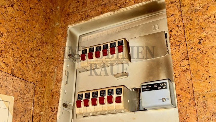 GROSSE 4 ZKB WOHNUNG MIT BALKON UND GARAGENSTELLPLATZ IN SULZBACH - SOFORT FREI