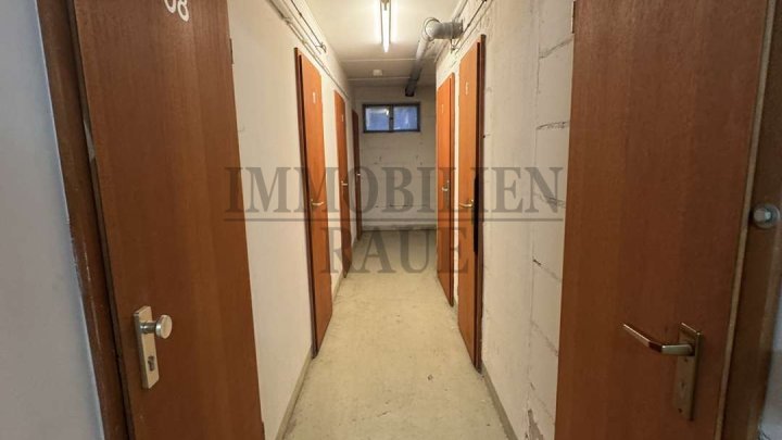 GEPFLEGTE 2 ZKB MIETWOHNUNG MIT EINBAUKÜCHE, BALKON UND GARAGE IN DUDWEILER - SOFORT FREI