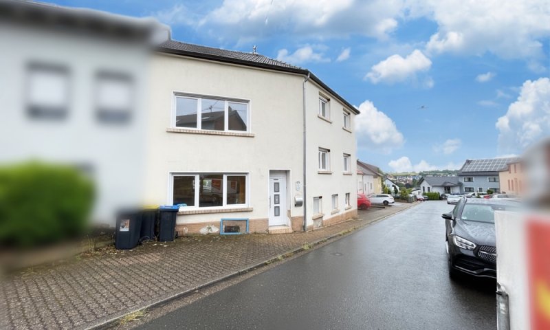 Kompaktes Einfamilienhaus in guter Lage von Schwalbach-Elm ohne Garten