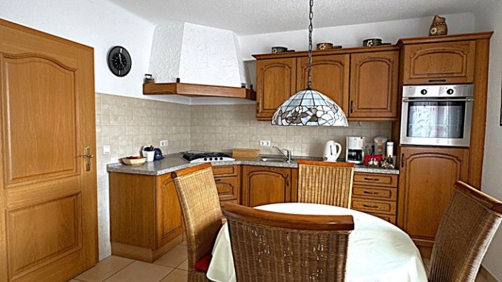Modernisiertes EFH mit Traumgarten in Waldrandlage auf der Unner