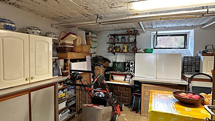 Modernisiertes EFH mit Traumgarten in Waldrandlage auf der Unner