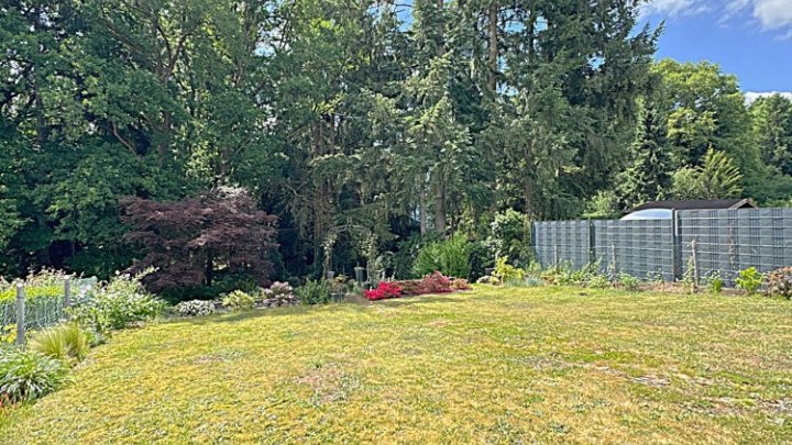 Modernisiertes EFH mit Traumgarten in Waldrandlage auf der Unner