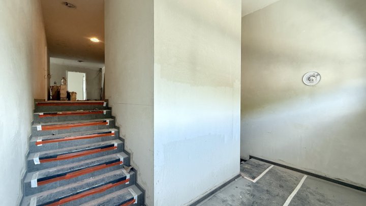Barrierefreies Penthouse mit einmaliger Dachterrasse in zentraler Lage von Siersburg zu verkaufen