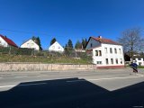 Hausfront mit länge des Grundstückes