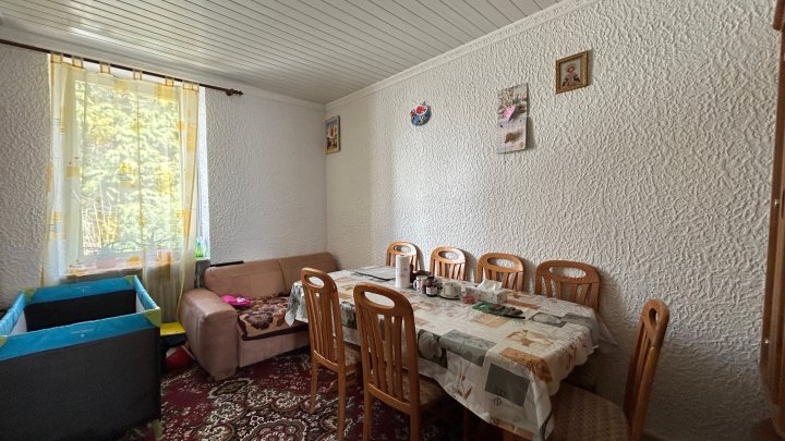Perfektes Zuhause für Familien mit viel Platz und individuellen Möglichkeiten. Oder Renditeobjekt