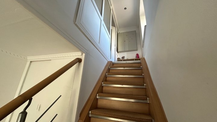 Perfektes Zuhause für Familien mit viel Platz und individuellen Möglichkeiten. Oder Renditeobjekt