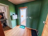 Durchgangszimmer mit Aussicht auf die tolle Terrasse