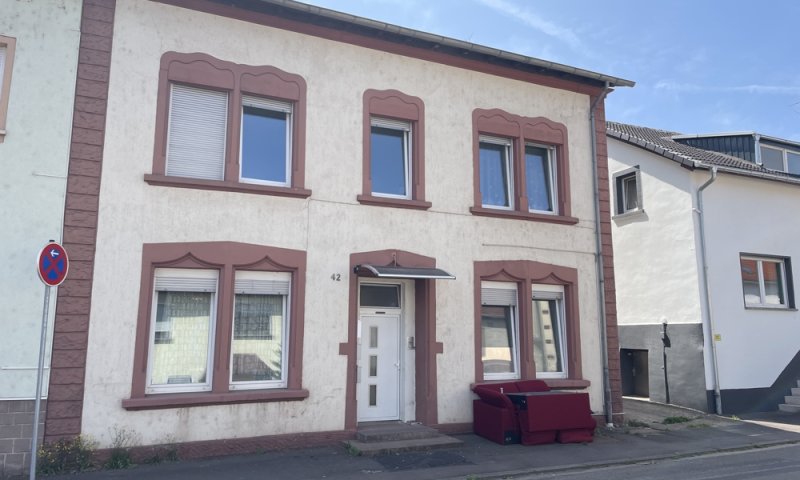 Renditestarkes Mehrfamilienhaus mit 5 Wohneinheiten in Merzig-Hilbringen