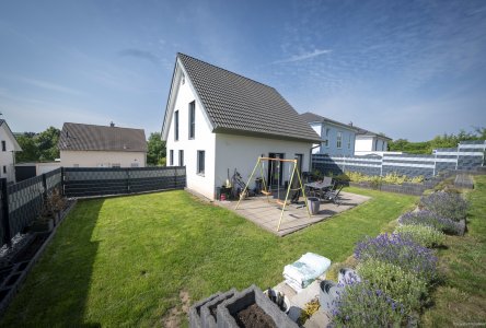 Rückansicht mit Garten