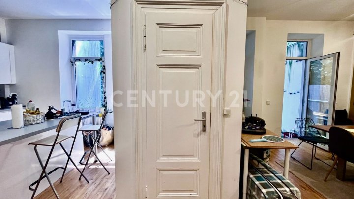 Urbaner Wohntraum mit Garten und Terrasse – hochwertig saniert in Alt-Saarbrücken