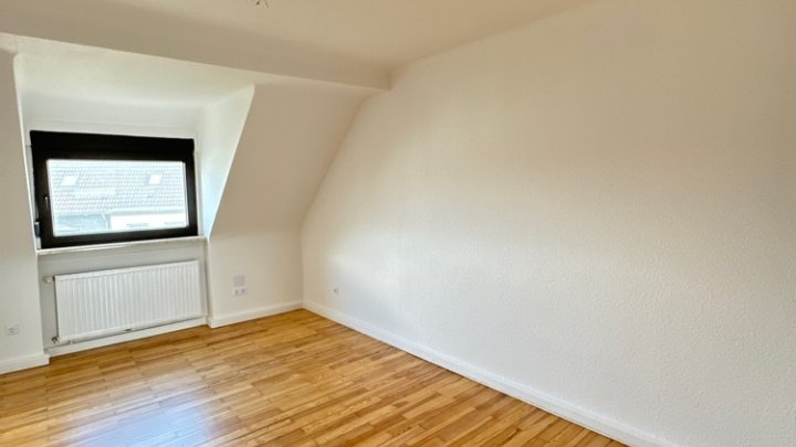 Helle 4-ZKB Wohnung in verkehrsgünstiger Lage