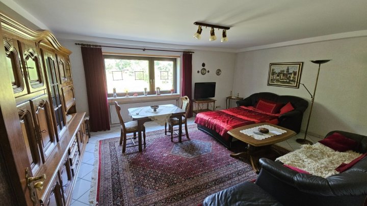 Elegantes Einfamilienhaus in Saarbrücken- Klarenthal zu verkaufen.