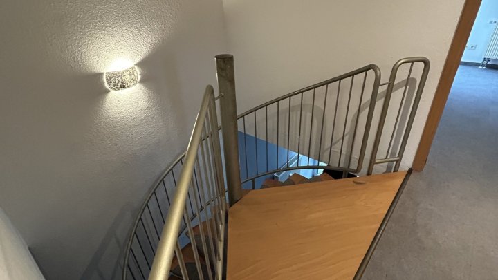 Attraktive 3-ZKB-Maisonette-Wohnung mit Terrasse und Stellplatz in Sbr.- Krenzelsberg zu verkaufen