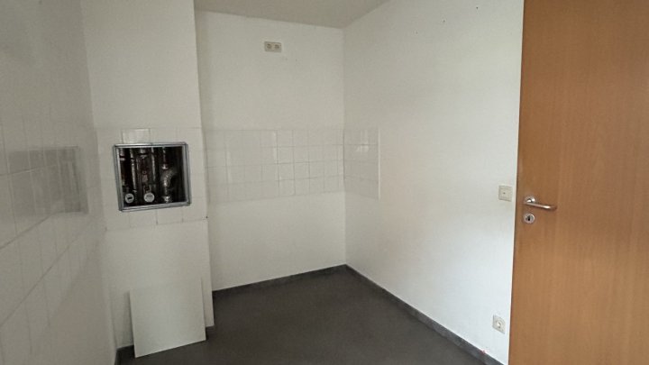 Attraktive 3-ZKB-Maisonette-Wohnung mit Terrasse und Stellplatz in Sbr.- Krenzelsberg zu verkaufen