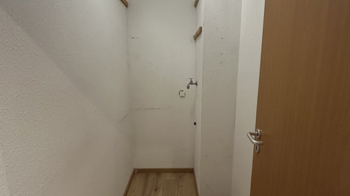 Attraktive 3-ZKB-Maisonette-Wohnung mit Terrasse und Stellplatz in Sbr.- Krenzelsberg zu verkaufen