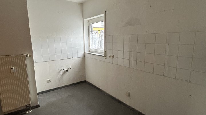 Attraktive 3-ZKB-Maisonette-Wohnung mit Terrasse und Stellplatz in Sbr.- Krenzelsberg zu verkaufen