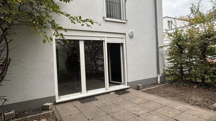 Attraktive 3-ZKB-Maisonette-Wohnung mit Terrasse und Stellplatz in Sbr.- Krenzelsberg zu verkaufen